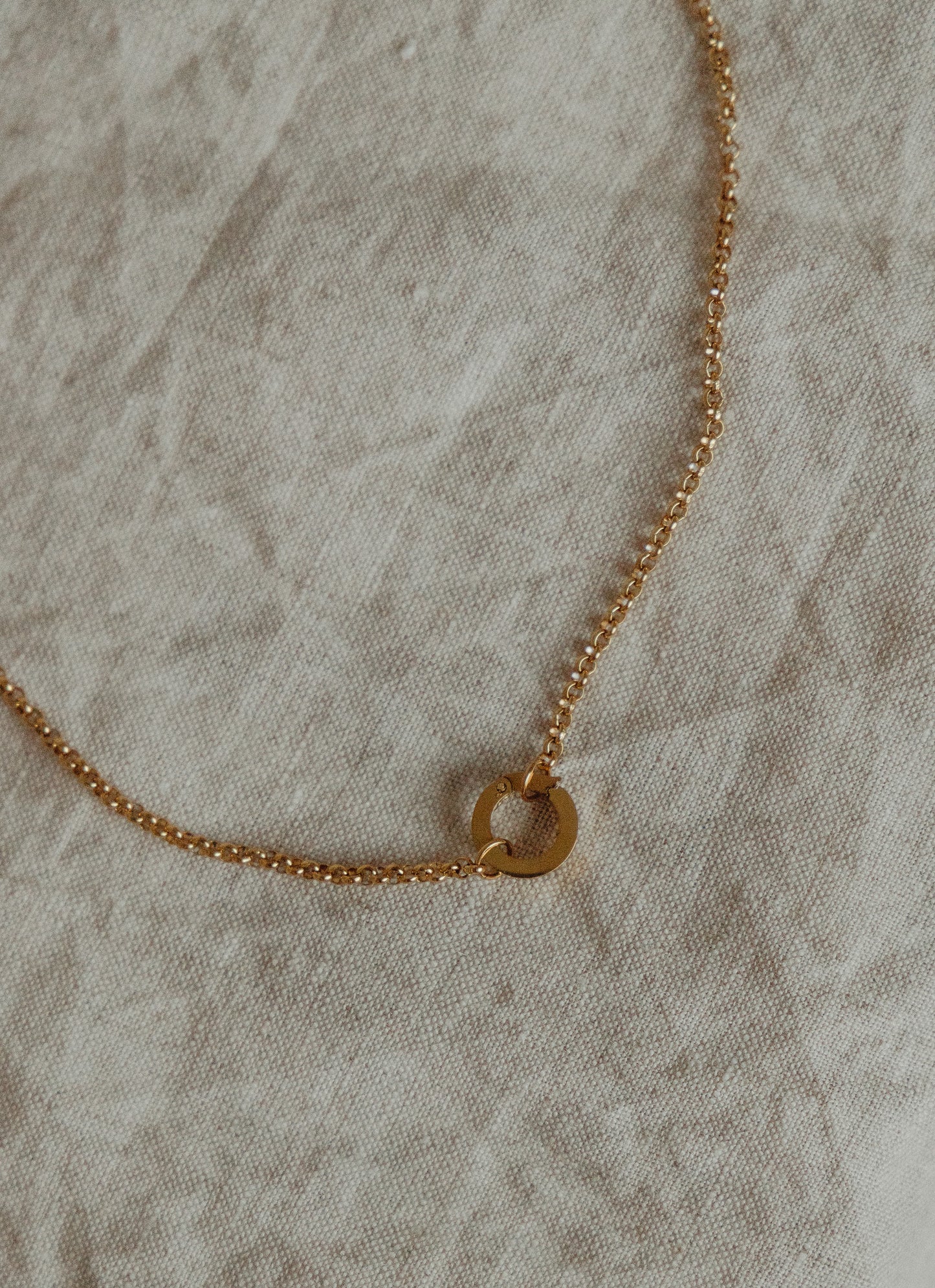 The Story Chain