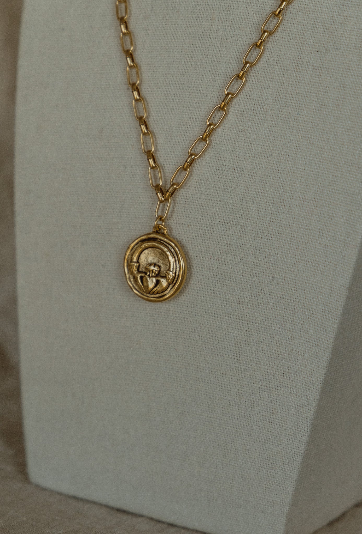 The Clover Necklace (PRE-ORDER)